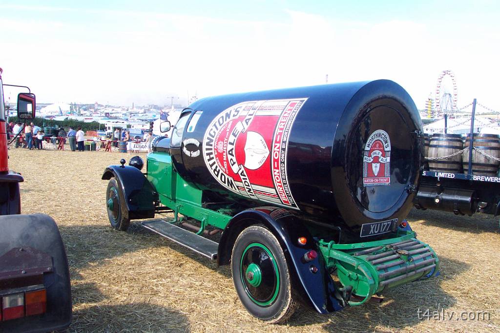 dcp_0386.jpg - Great Dorset Steam Fair 2004