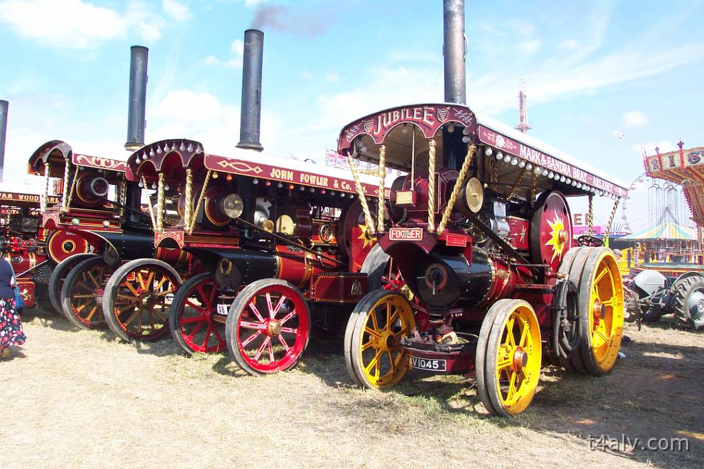 dcp_0388.jpg - Great Dorset Steam Fair 2004